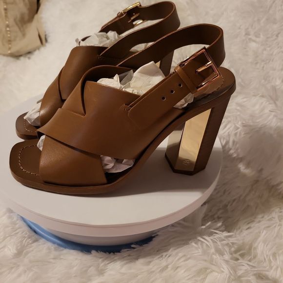 Tory burch authentic heels - Picture 3 of 13